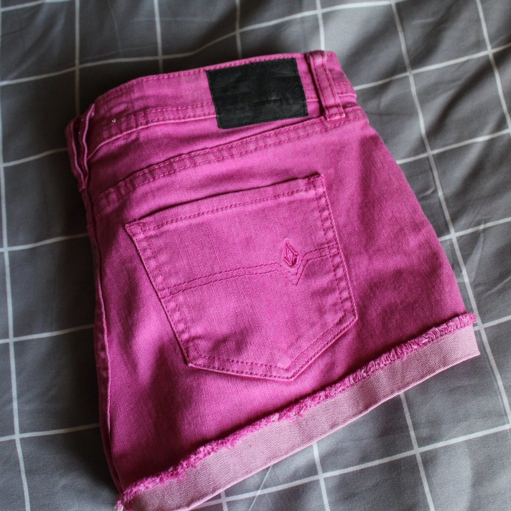 Volcom Women's Pink Shorts